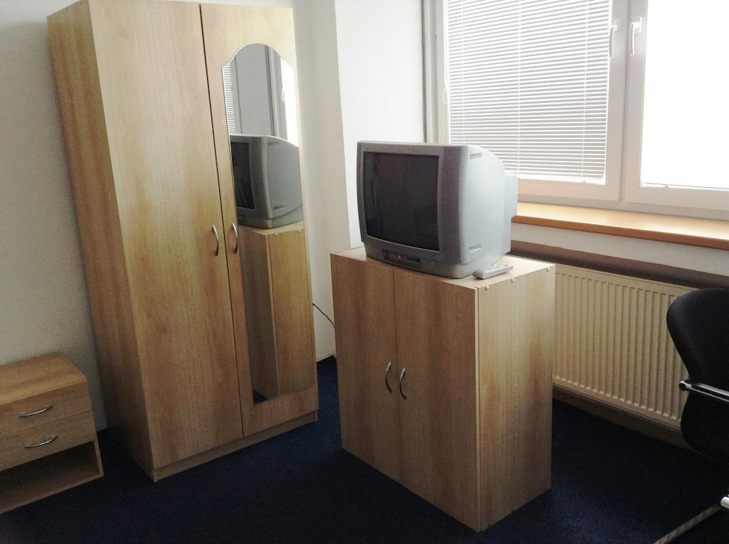 Hotel Dom Techniky Zilina Room photo