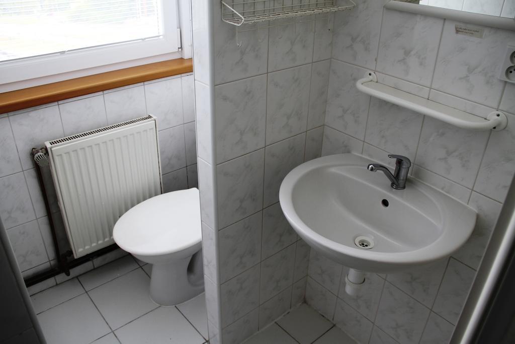 Hotel Dom Techniky Zilina Room photo